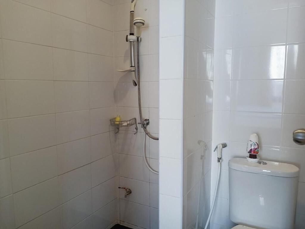 Standard Double Room, City View | Bathroom