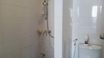 Standard Double Room, City View | Bathroom