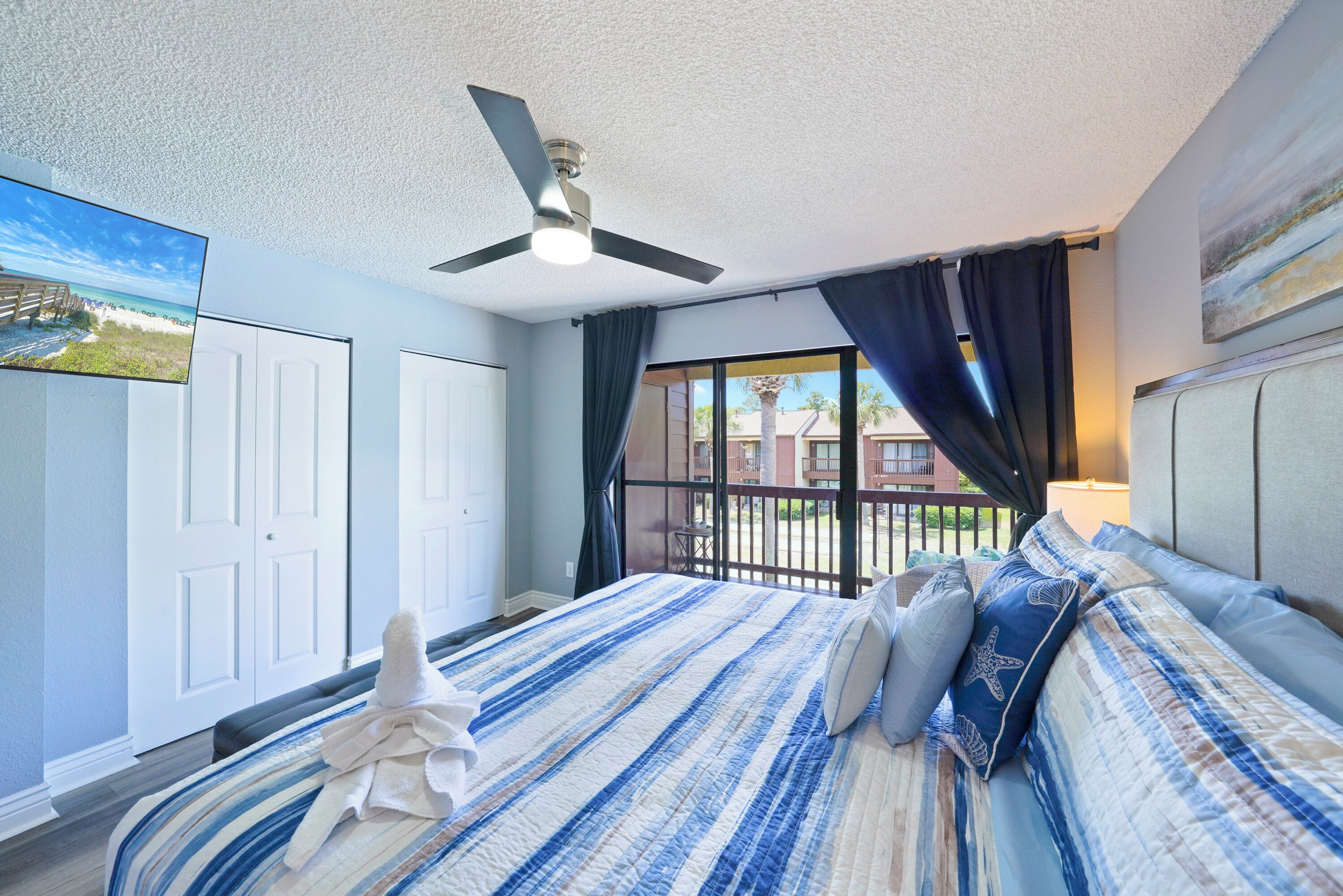 2 bedrooms, iron/ironing board, travel cot, free WiFi