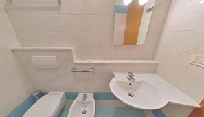 Apartment, 2 Bedrooms, Balcony | Bathroom - Perfect Accommodation With two Balconies (Lignano Sabbiadoro)