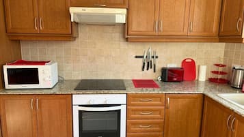 Apartament, fumadors | Cuina privada
