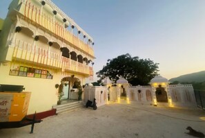 Exterior - The Udaipur Luxurious near by The Eyrie (Udaipur)