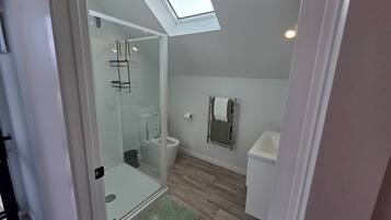 Studio, 1 Bedroom | Bathroom