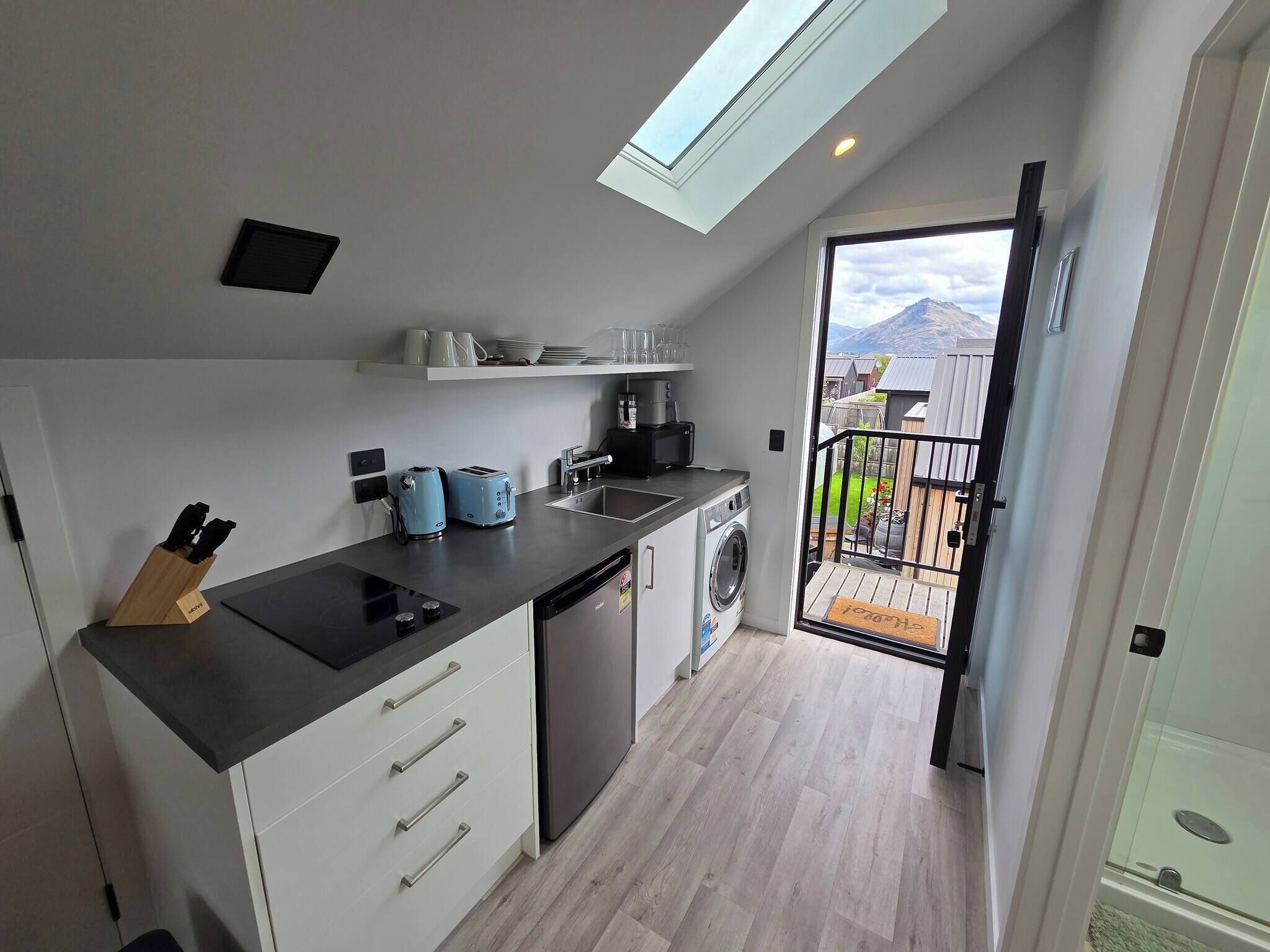 Studio, 1 Bedroom | Interior