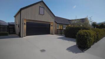 Studio, 1 Bedroom | Exterior