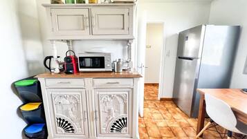 House | Dapur peribadi | Kerusi tinggi