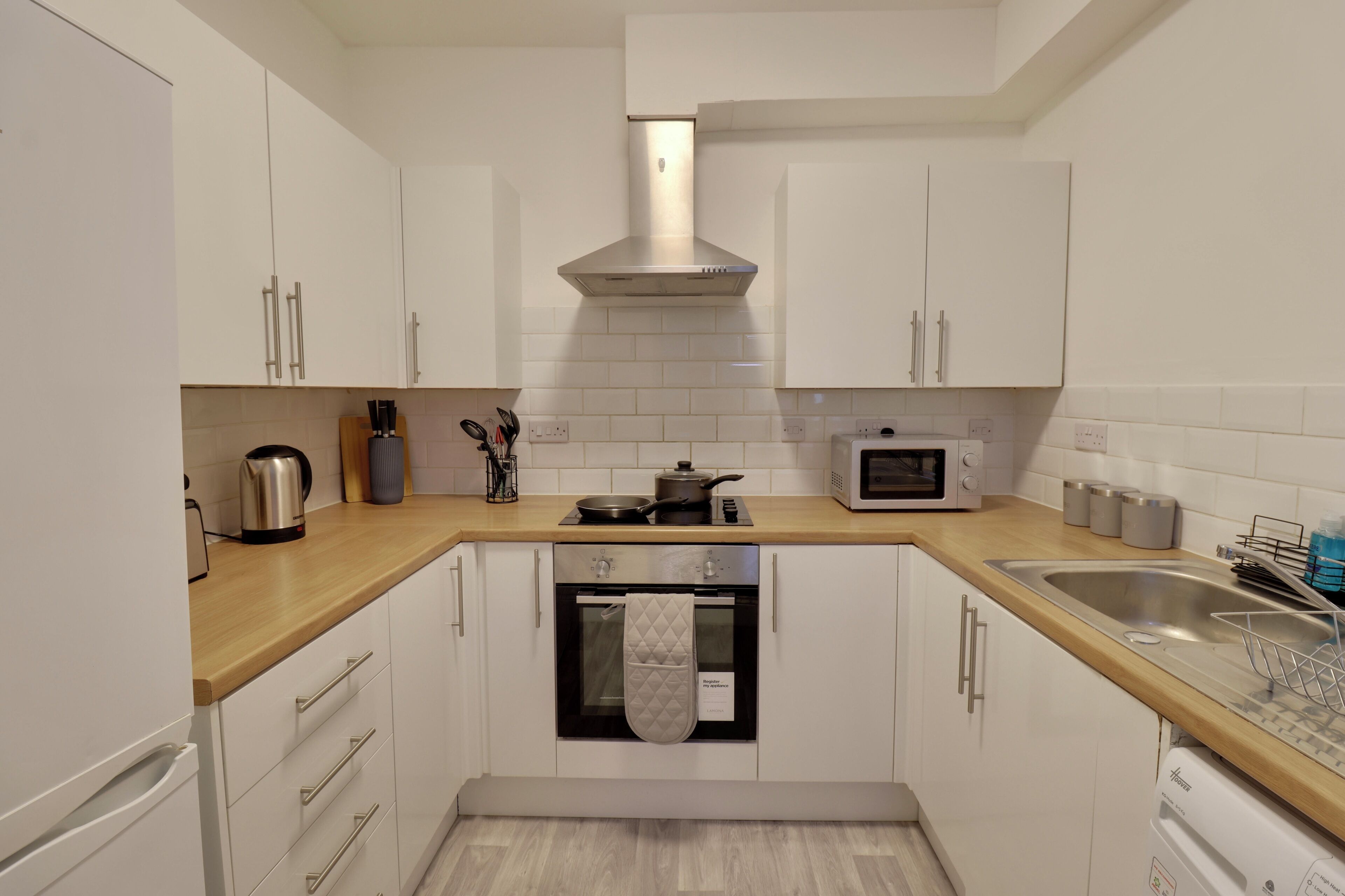 Chambre Double | Cuisine privée | Réfrigérateur dans l'espace commun, micro-ondes dans l'espace commun