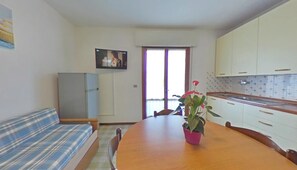 Appartement, 1 chambre, balcon | Salle de séjour