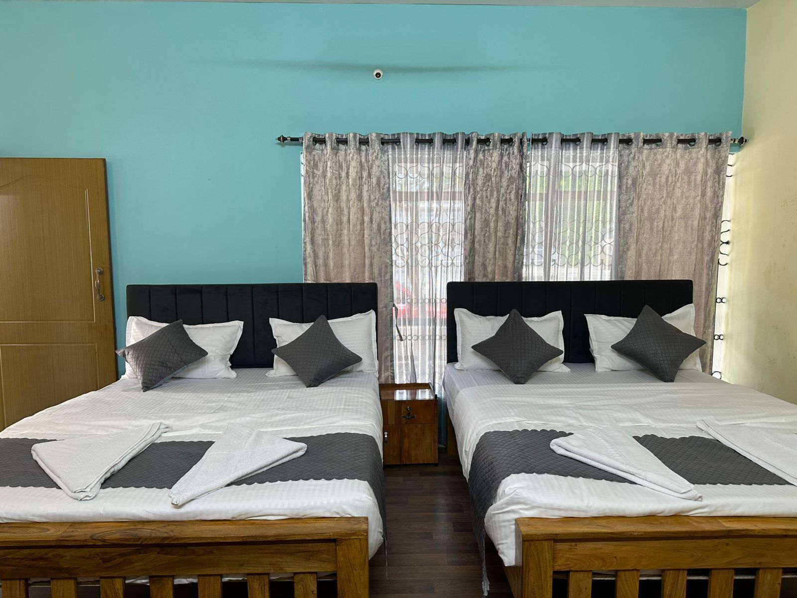 Firemannsrom – familie, byutsikt