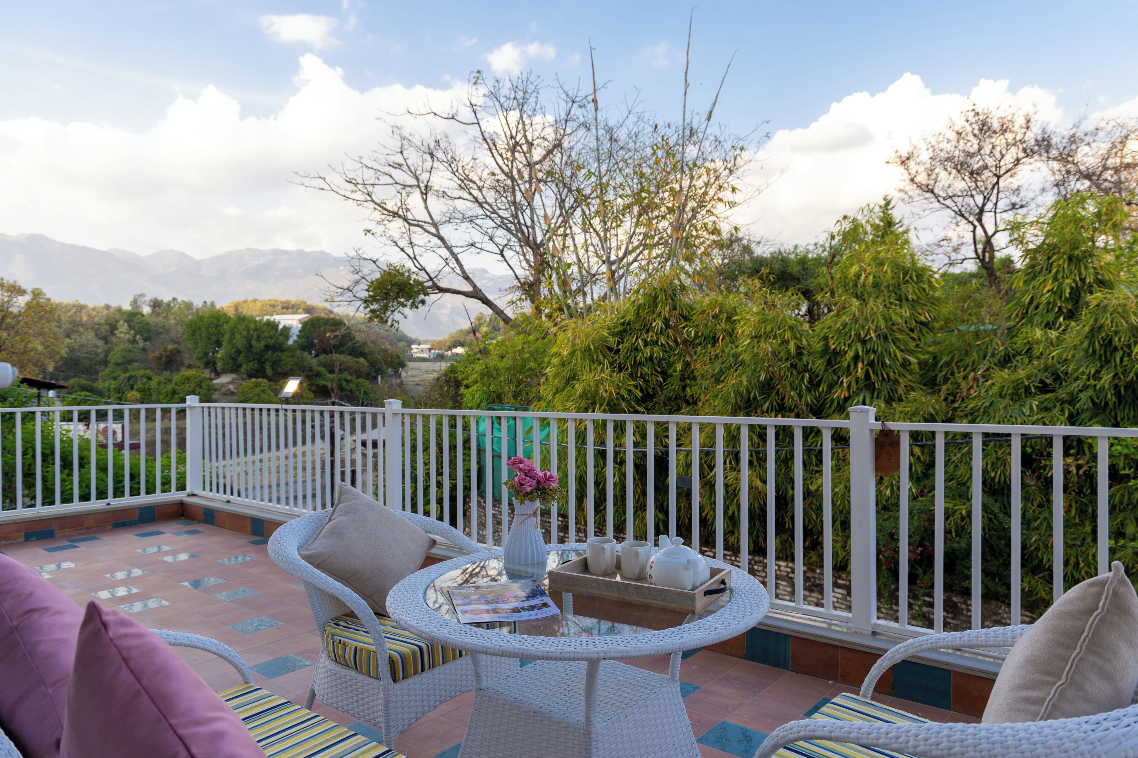 ลักซ์ชัวรี่วิลล่า | รับประทานอาหารกลางแจ้ง