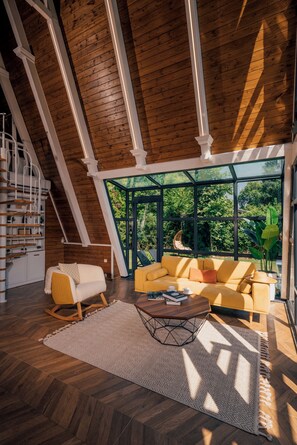 Deluxe Bungalow, Private Pool, Mountain View | Interior - Sapanca Fitos Bungalov (Sapanca)