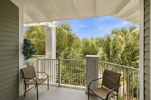 Property grounds - One bedroom Condo in Pilot House at the Village (Miramar Beach)
