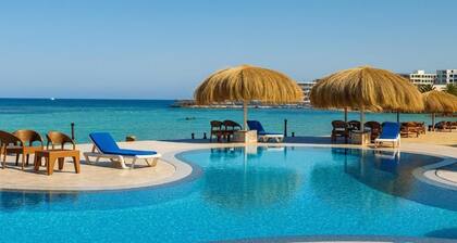 Aquatic Village - Red Sea