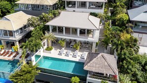 Ảnh chưa phân loại, 4 trong số 32 ảnh, nút