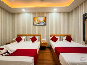 Family Room - Hotel Nutan Ashray (Vrindavan)