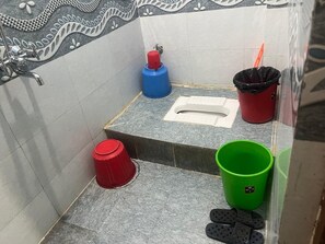 Deluxe-Doppelzimmer, Balkon, Gartenblick | Badezimmer