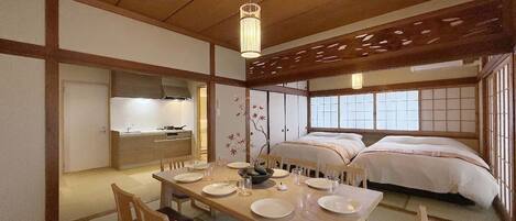 Japanese-style Apartment | Dining