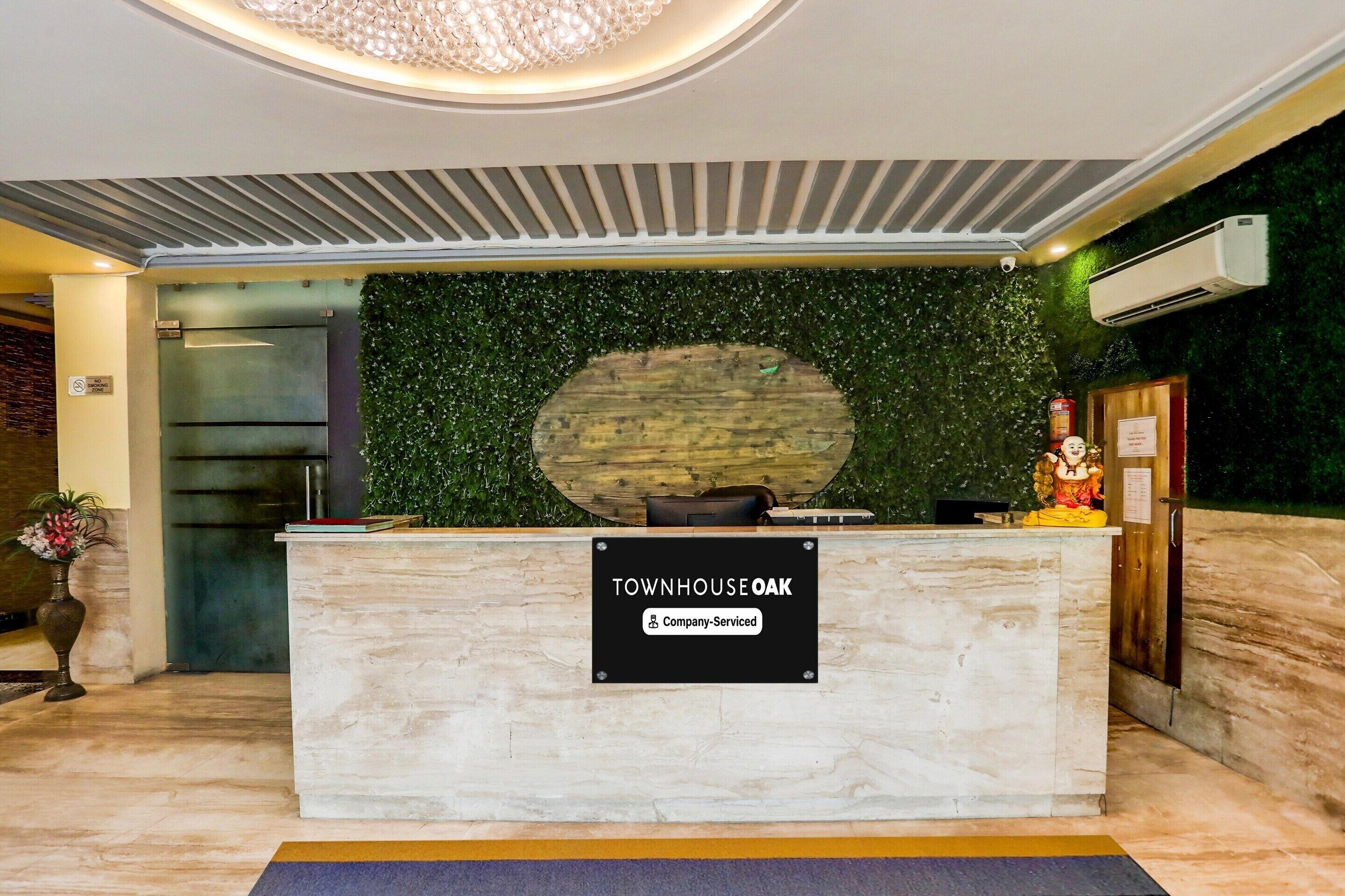 House | Meja sambut tetamu