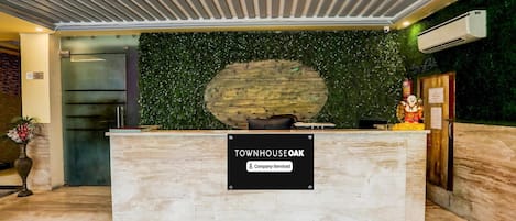 House | Reception
