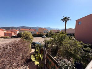 Property grounds - Apartment with parking, mountain view - 4 guests (Banyuls-sur-Mer)