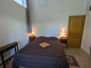 Room - Cozy guest room by the Loire (Saint-Jean-le-Blanc)