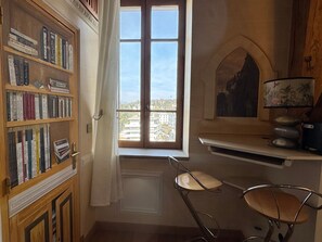 Interior - Charming apartment, pets welcome, mountain view - 2 guests (Aix-les-Bains)