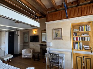 Interior - Charming apartment, pets welcome, mountain view - 2 guests (Aix-les-Bains)
