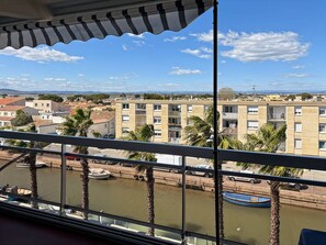 Interior - T2 with panoramic view (Palavas-les-Flots)