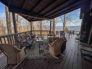 Property grounds - Laurel Ridge Overlook (Waynesville)