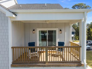 Terrace/patio - Driftwood at Seagate - We love Doggies (Wilmington)