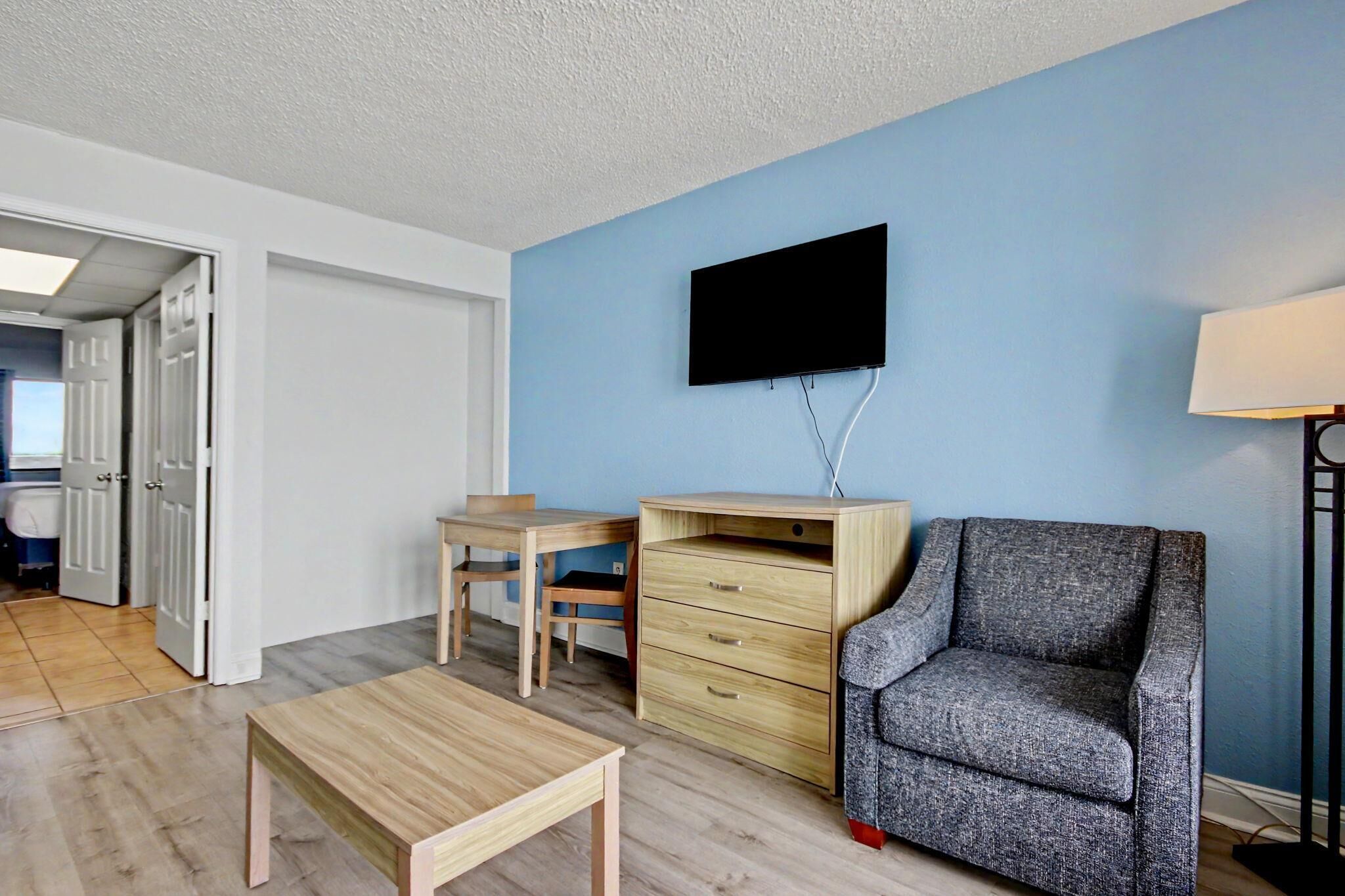 Oceanfront 1br + Beach Access + Dog Friendly - Myrtle Beach, SC