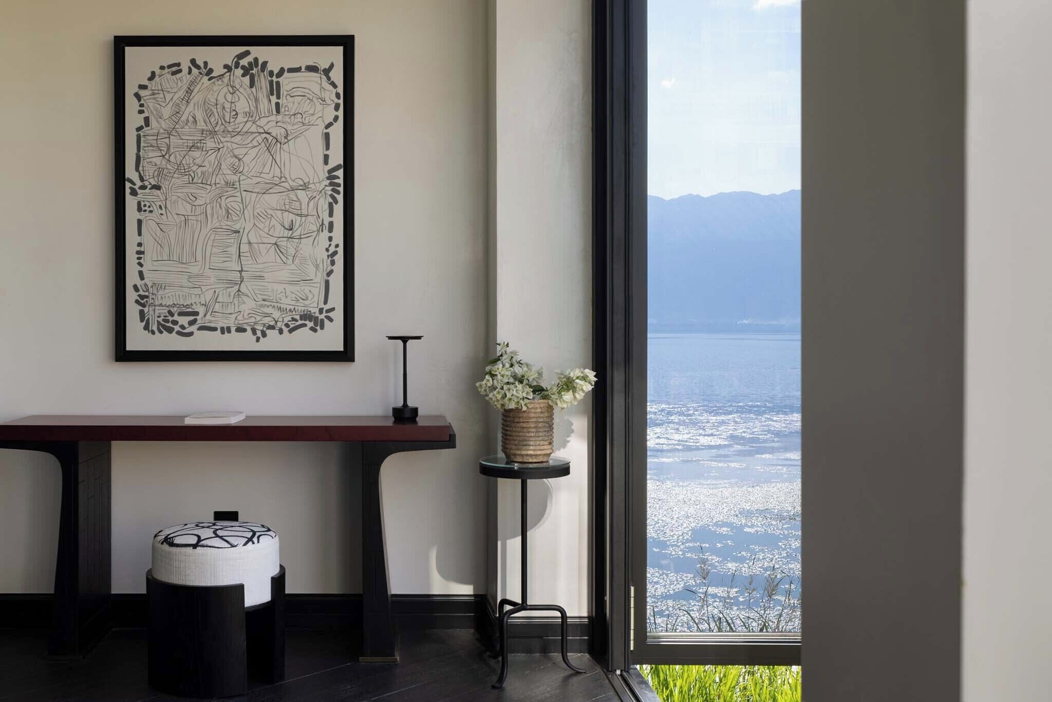 فيلا جونيور - بمنظر جزئي للبحيرة | منطقة المعيشة