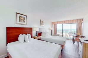 Room - Ocean Park 306 Oceanfront 2 Beds (Myrtle Beach)