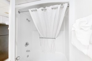 Hair dryer - Oceanfront 9th Floor Room | 2 Queen Beds | Kitchen | Dog Friendly (Myrtle Beach)