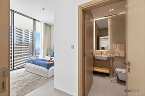 Free WiFi - 1BR Spa Suite With Private Jacuzzi (Dubai)
