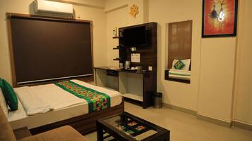 Elite Room | Meja, Wi-fi percuma, cadar katil, akses kerusi roda