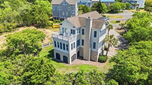 Exterior - Adrift: 5  BR, 4  BA House in Georgetown, Sleeps 12 (Georgetown)