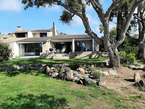 Exterior - Waterfront stone house, fully renovated in 2021 (Sainte Lucie de Porto Vecchio)