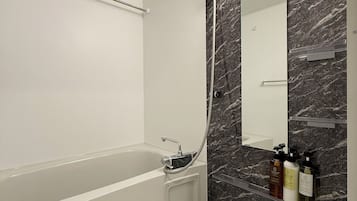 Business Apartment | Bathroom