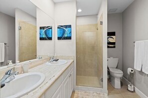 Bathroom - Pacifico L201 | Ground Floor Walkout to Pool (Playas del Coco)