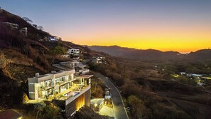 Exterior - Villa Mirador | Ocean View & Golf Cart Accessible (Playas del Coco)