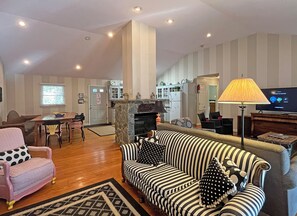 Smart TV, fireplace, DVD player, foosball