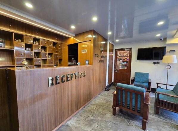 Reception - House Hotel Darjeeling Near Gandhi Rd (Darjeeling)