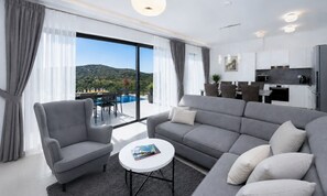 Living area - Villa Olive Tree - Fantastic location with panoramic sea views & private pool (Vinišće)