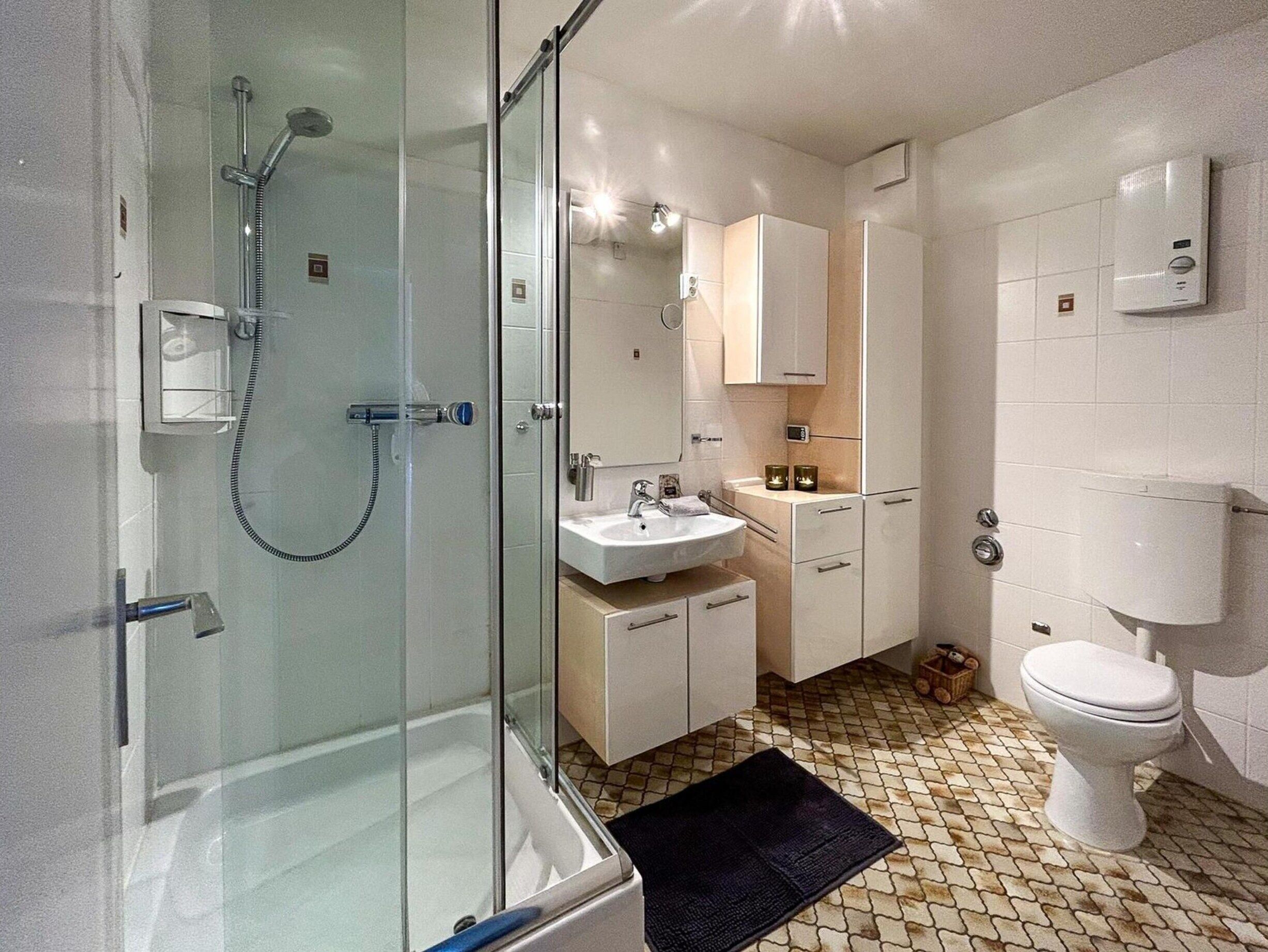 Apartment | Badezimmer
