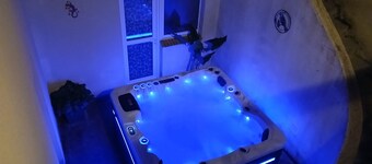 Ideal for groups: spa and leisure villas