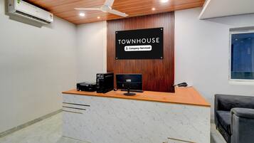 House | Reception