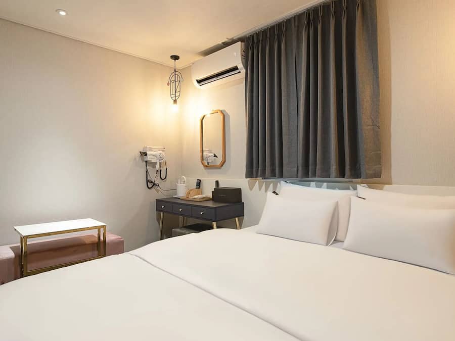 Standard Double Room, 1 King Bed, City View | Desk, laptop workspace, free WiFi