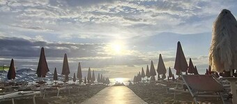 Apartment 50m from the beach | 7 guests | terrace & bike path