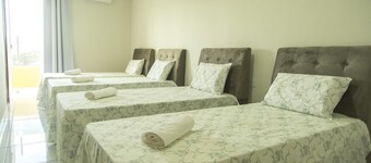 Budget hotel in Lucas do Rio Verde, rooms available for rent.